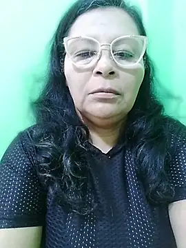 Amarantha25 在線直播表演