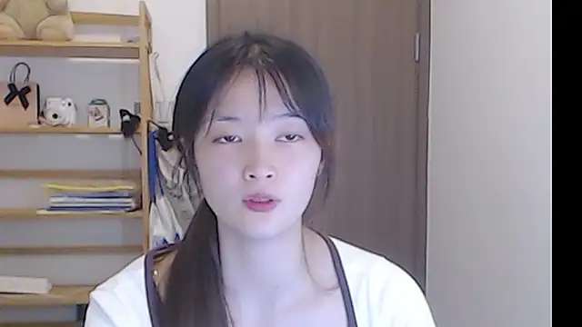 Mimi-cnbaby 即時 XXX 聊天