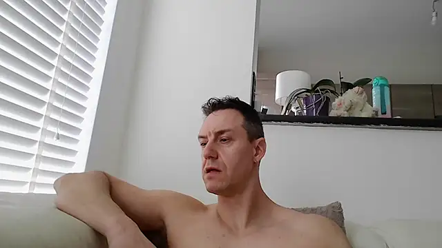 ploki2180 – webcam-show