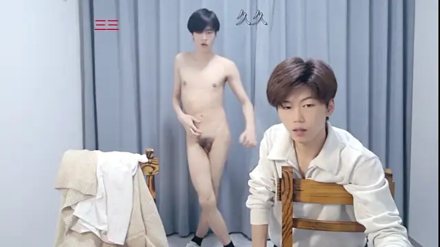 stripcha-798 网络视讯表演