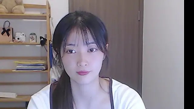 Mimi-cnbaby Adlı Modelin Canlı XXX Sohbeti