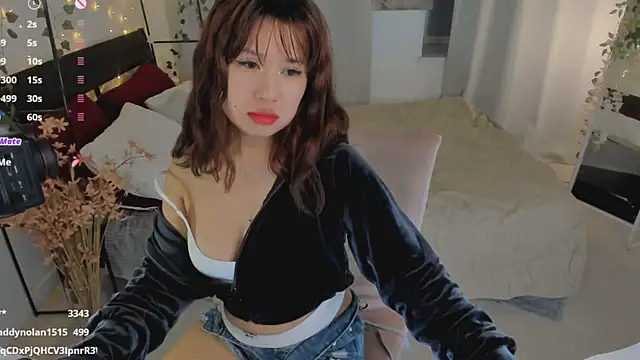 Erika_Kim 现场XXX聊天