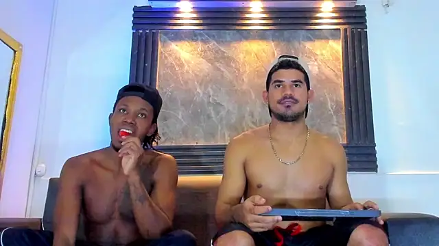 Latins_on_fire Webcam-Show