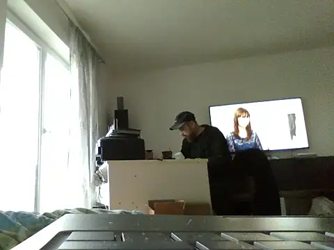 FROL83のウェブカメラショー