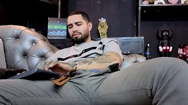 matteosantosのウェブカメラショー