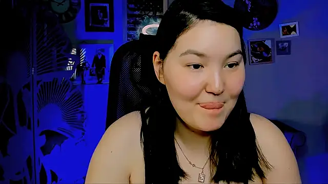 Chat XXX en directo de CamilaMartiez