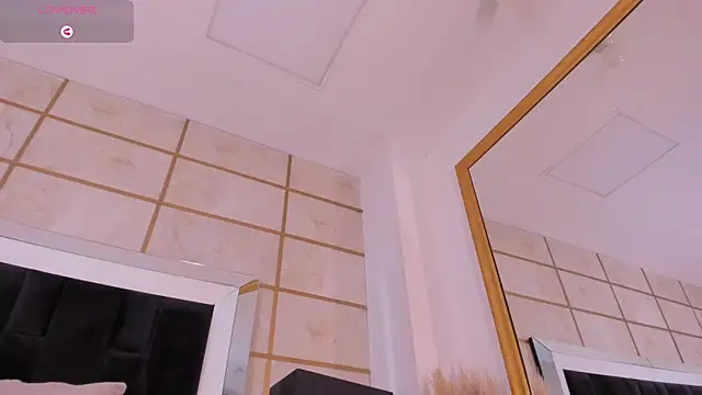 Crystal_Rose__ 现场XXX聊天