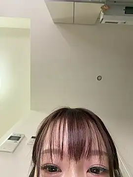 momo-ch-jpnのウェブカメラショー