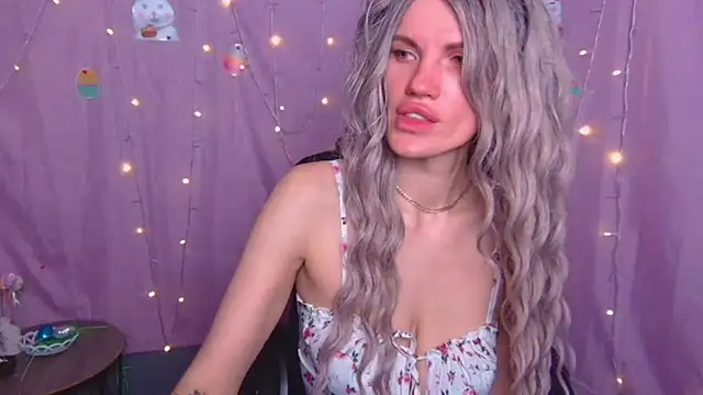 MilaLoona Obrolan Langsung XXX