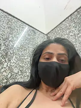 SashaPatel 现场XXX聊天