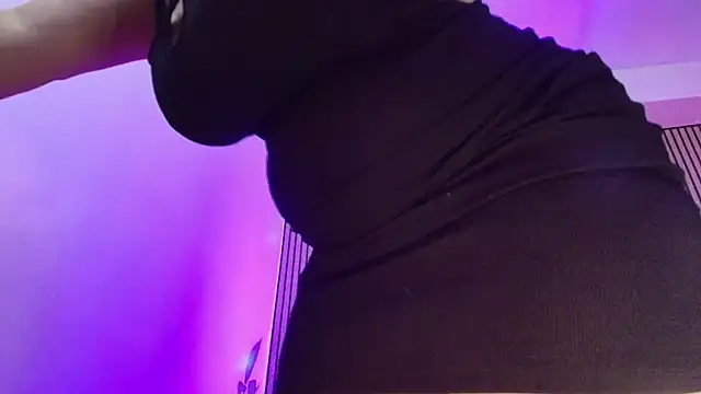 JuliRamirez Live XXX-chat