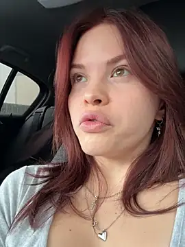 Show modela SMELLSEX na web-kameri