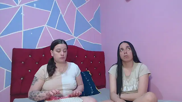 Chat XXX en directo de Lola_barbara