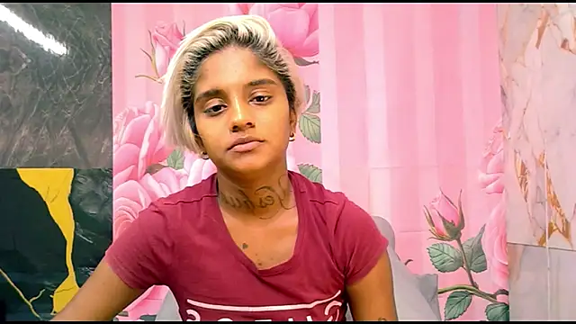 Chat XXX en directo de indian_barbie