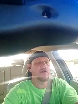 yourMasterisBored Adlı Modelin Canlı XXX Sohbeti