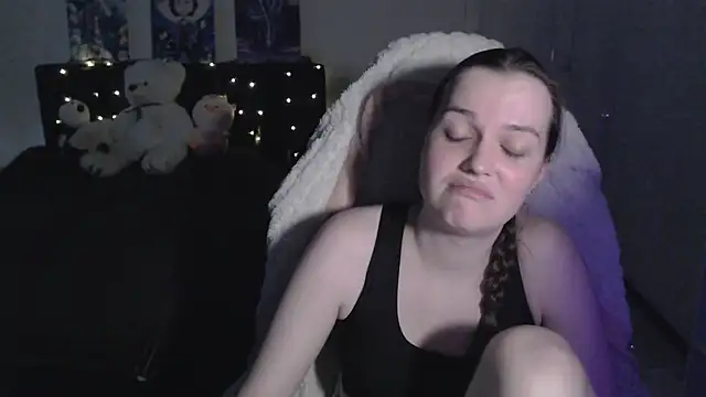 Chat +18 de Little_flowers ao vivo