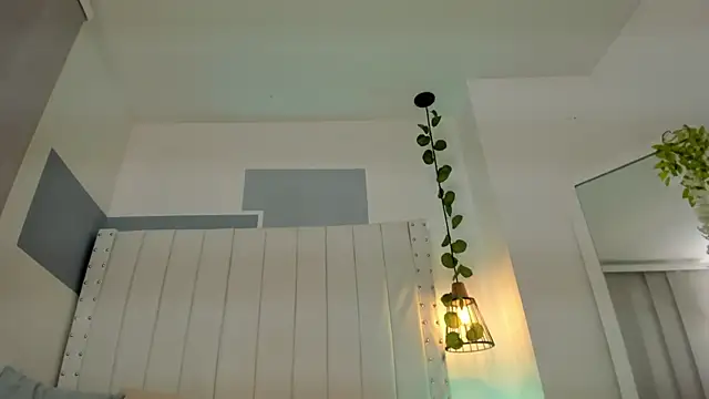 hannah_gray Adlı Modelin Canlı XXX Sohbeti