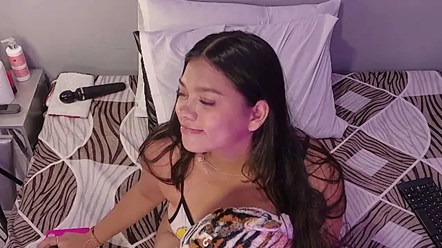 HatsaJones 即時 XXX 聊天