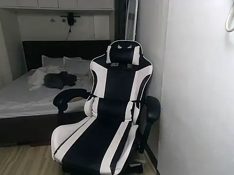 _maryxxx's Webcam Show