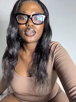 Moonzy77のライブXXXチャット