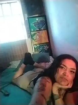 Qenci_Queenn Webbikameraesitys