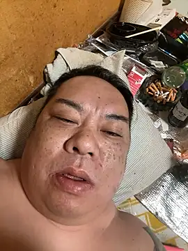 Pokazy przed kamerką – punk0805