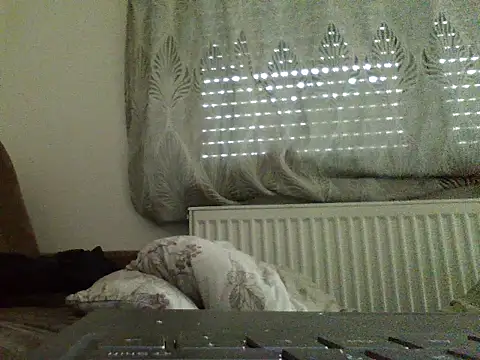 FROL83 Live XXX-chat