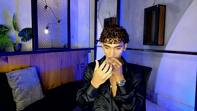 AlanCutee Webcamshow