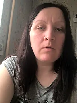 Milla-23 – Naživo XXX chat