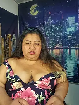 Show webcam de curvy_diva_