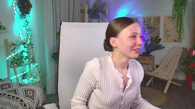 ElliFrankenweenie's Live XXX Chat