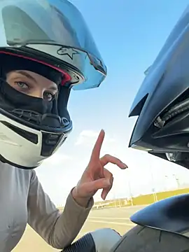 Živý XXX chat -AngelAri-