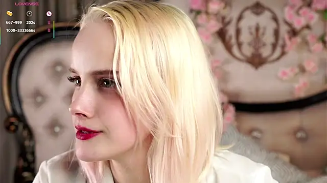 Živý XXX chat KirstinMcgeady