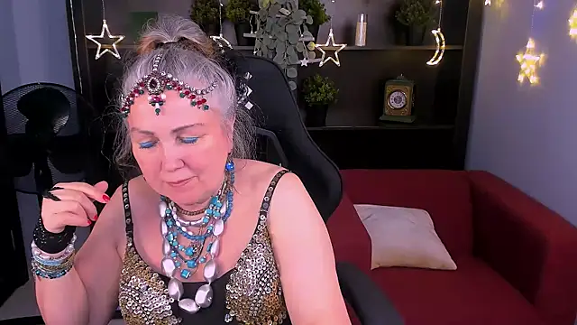 LilaMaharani's Live XXX Chat