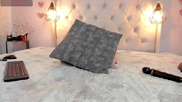 Chat XXX en directo de SakuraLee_