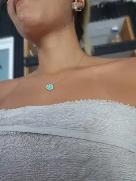 Pretty_roxxyy 라이브 XXX 채팅