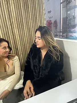 Antonella_Julieta 라이브 XXX 채팅