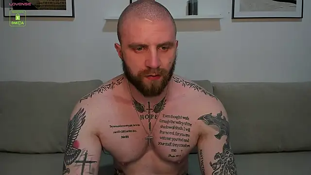 Gerard_Finbar élő XXX-chatje