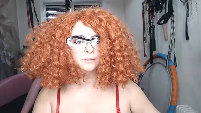 Živý XXX chat MISSwithDOLLS