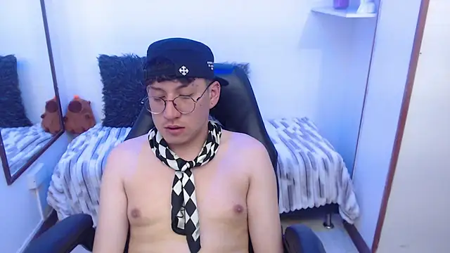 Evan_Connell Live XXX Chat