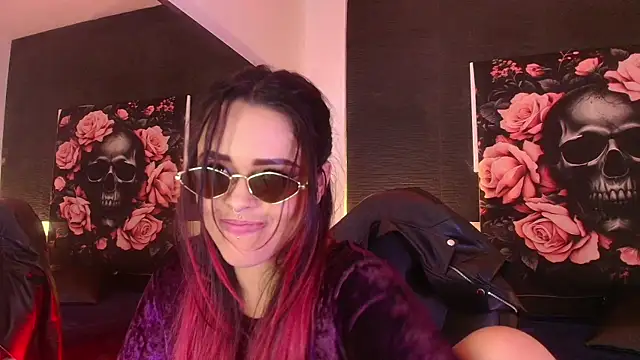 Chatroom XXX en direct de EvaaFoxxy1