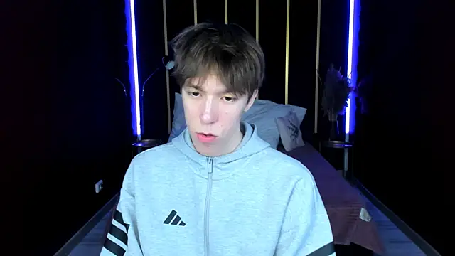 MarkBranston 现场XXX聊天