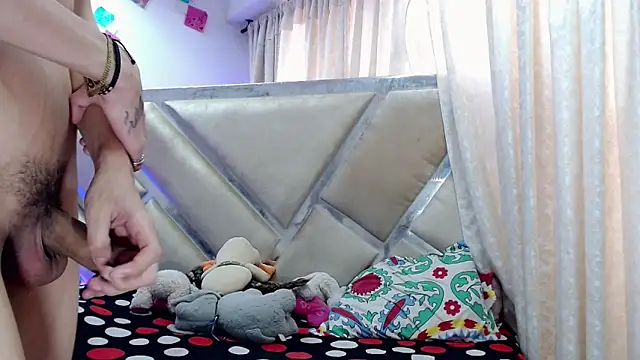 charlot_jostin Adlı Modelin Web Kamerası Şovu