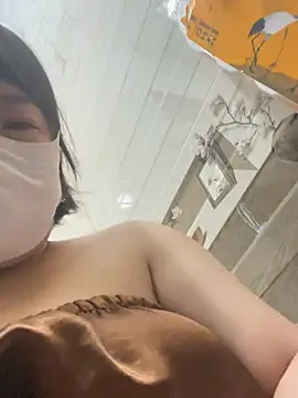 Pokazy przed kamerką – Hachi_Sweetbabie_