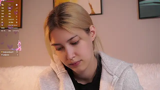 AngelicRice Adlı Modelin Canlı XXX Sohbeti