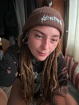 HornyHippy1 Live XXX-Chat