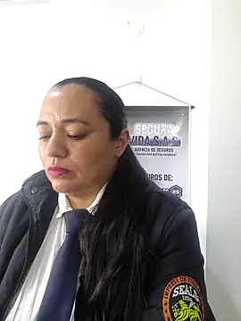 Naughty_Kitten_ Adlı Modelin Canlı XXX Sohbeti