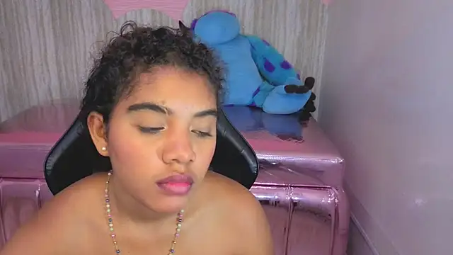 marian_lacutir_t's Live XXX Chat