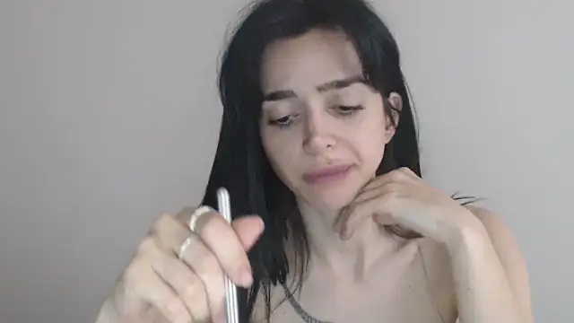 Chatroom XXX en direct de gglingeriee