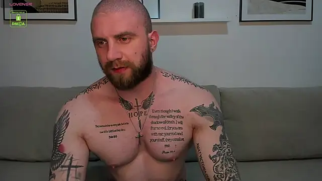 Gerard_Finbar: διαδικτυακό σόου στην κάμερα